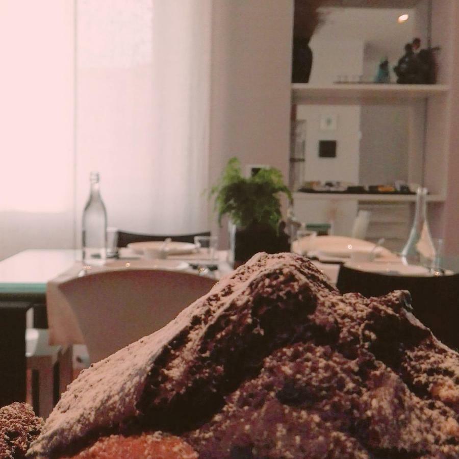Bed and Breakfast Largo Fileni 7 San Benedetto del Tronto Exterior foto